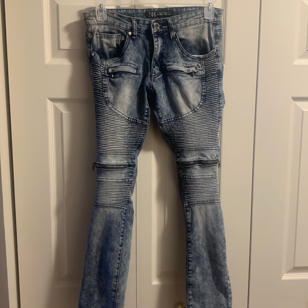 GENTLY USED ROK Hand Crafted Jeans size 30/32